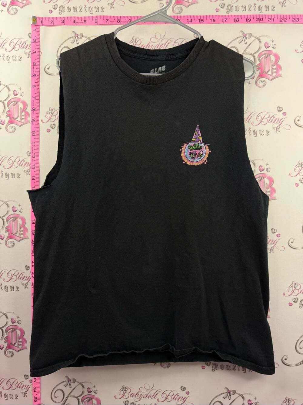ALAB tank top cut off sleeves Black Graphic Muscle Tee with Colorful Patch - Picture 2 of 12